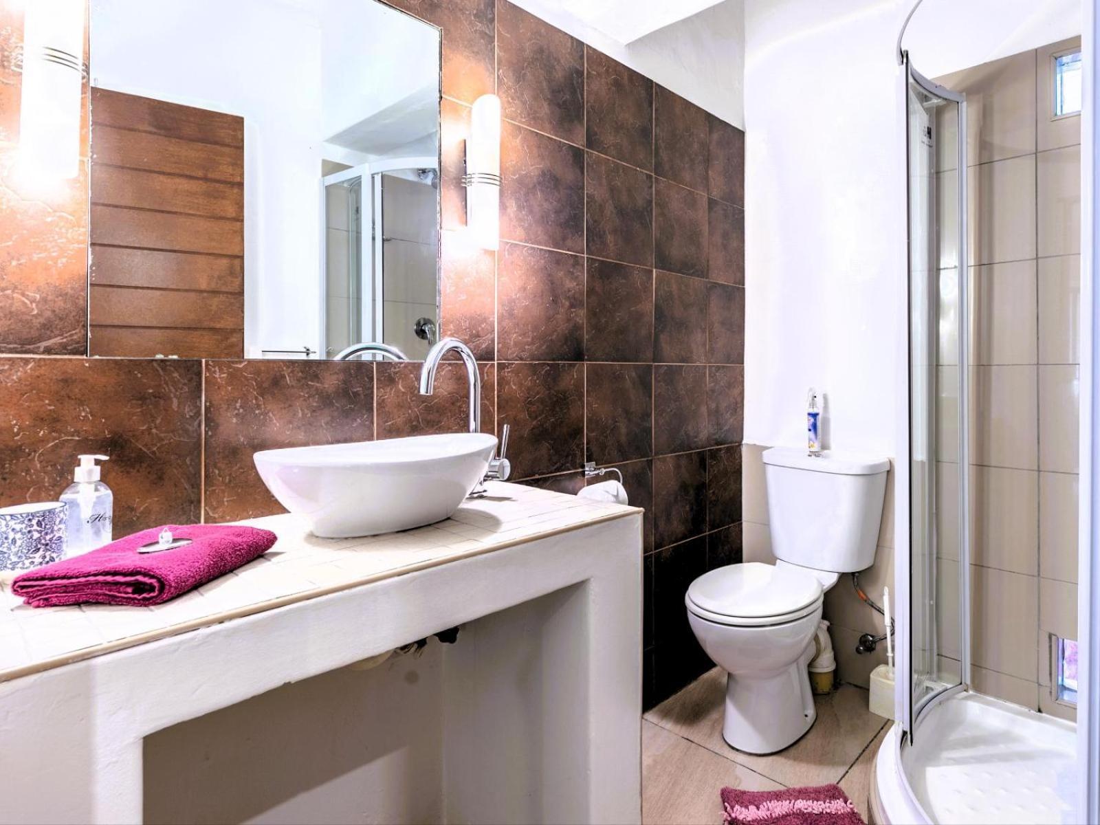 Absolute Bosch Guest House Стеленбош Стая снимка