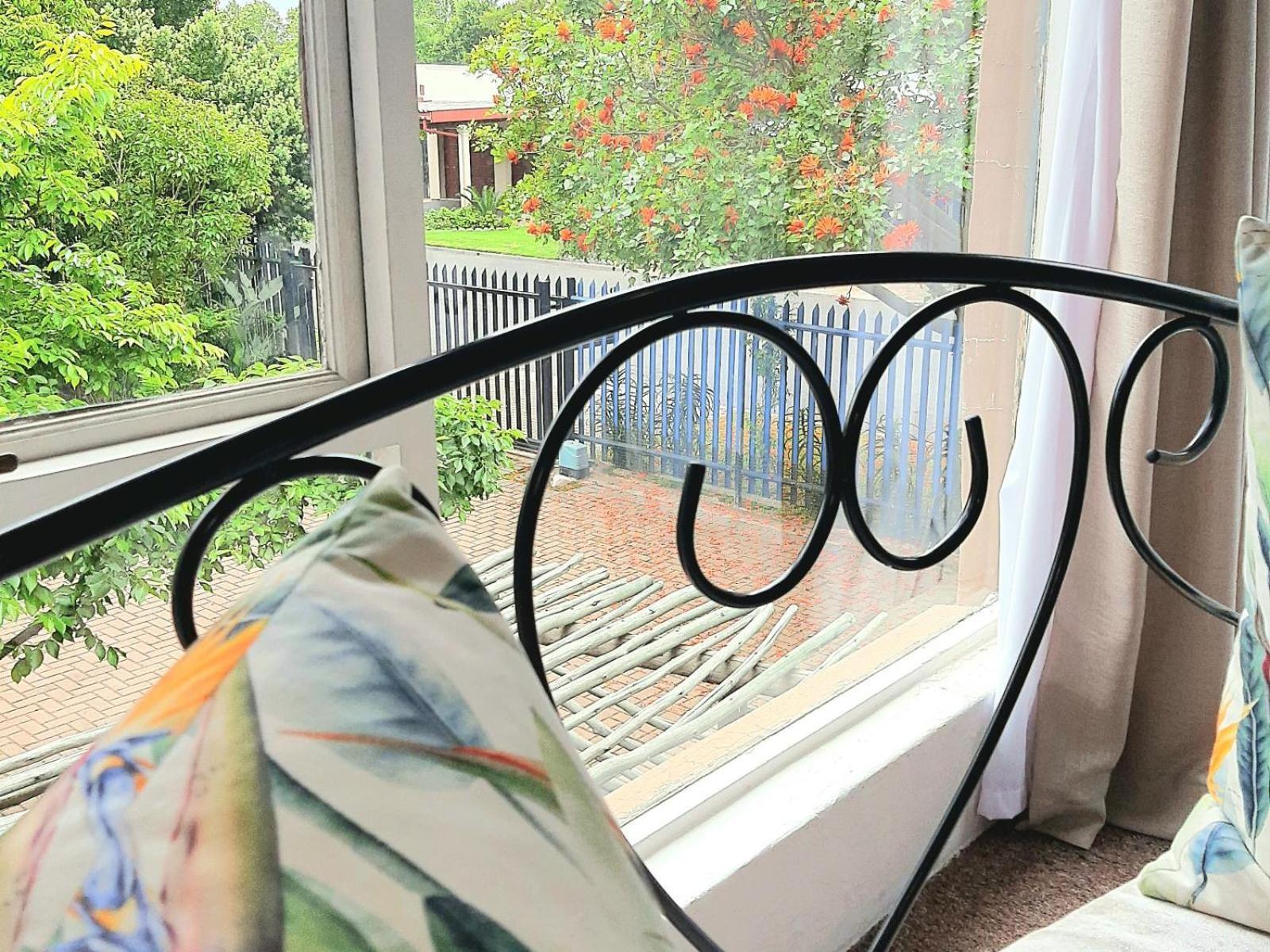 Absolute Bosch Guest House Стеленбош Стая снимка