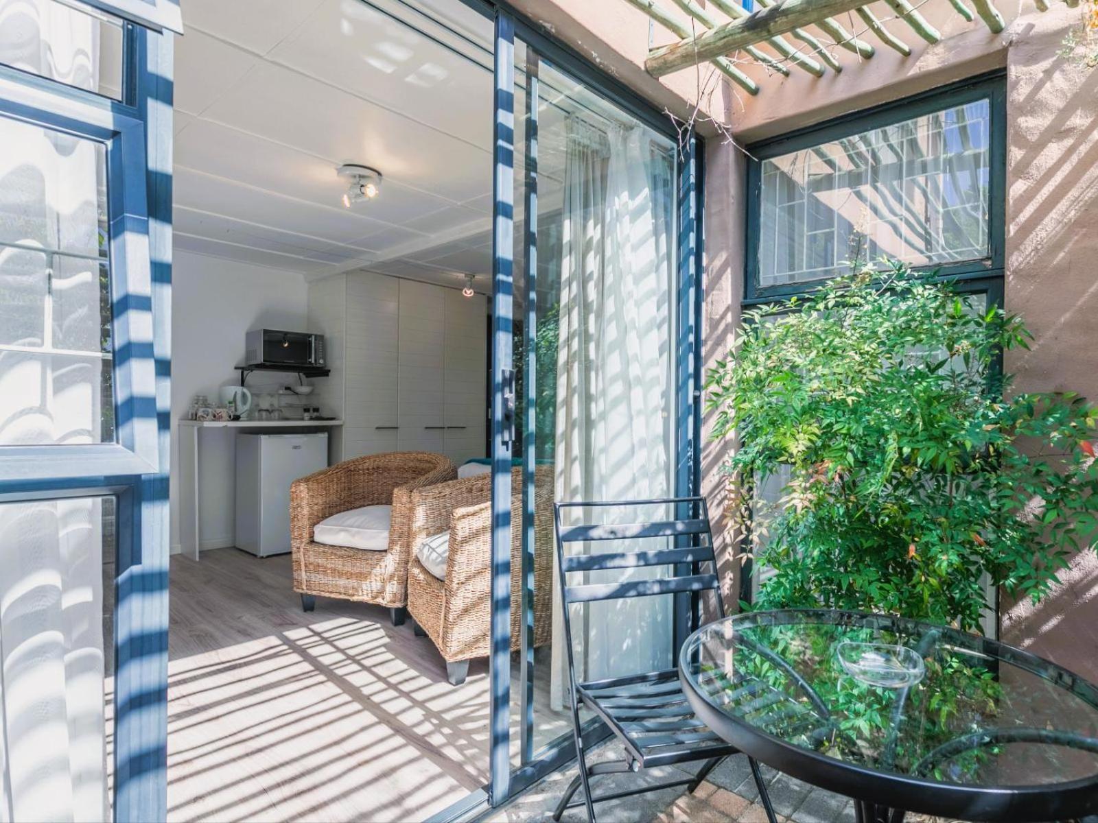 Absolute Bosch Guest House Стеленбош Стая снимка