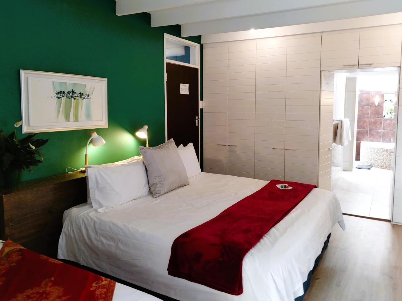 Absolute Bosch Guest House Стеленбош Стая снимка